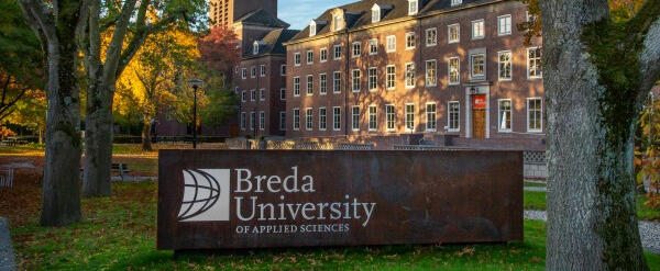 Game Design Lecturer at Breda University of Applied Sciences. Partner university to Epic Games and Sony. Designed and taught courses in Game Design and Unreal Engine.